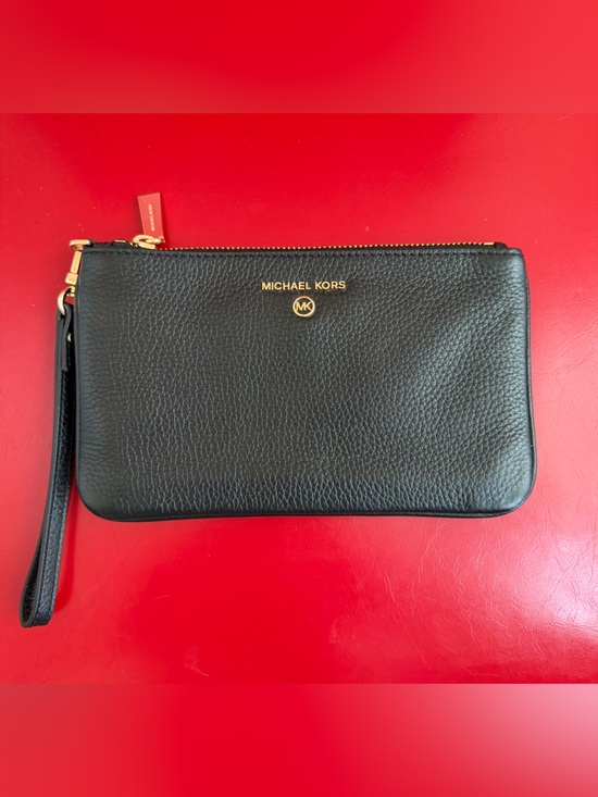 Michael Kors Handbags - Michael Kors Black Pebbled Leather Wristlet with Gold Hardware
